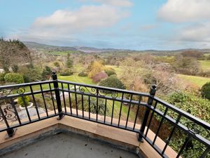 Photo 21- click for photo gallery